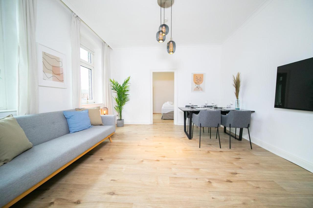 Favorite Stays - Suite And More - Kitchen 诺伊斯 外观 照片