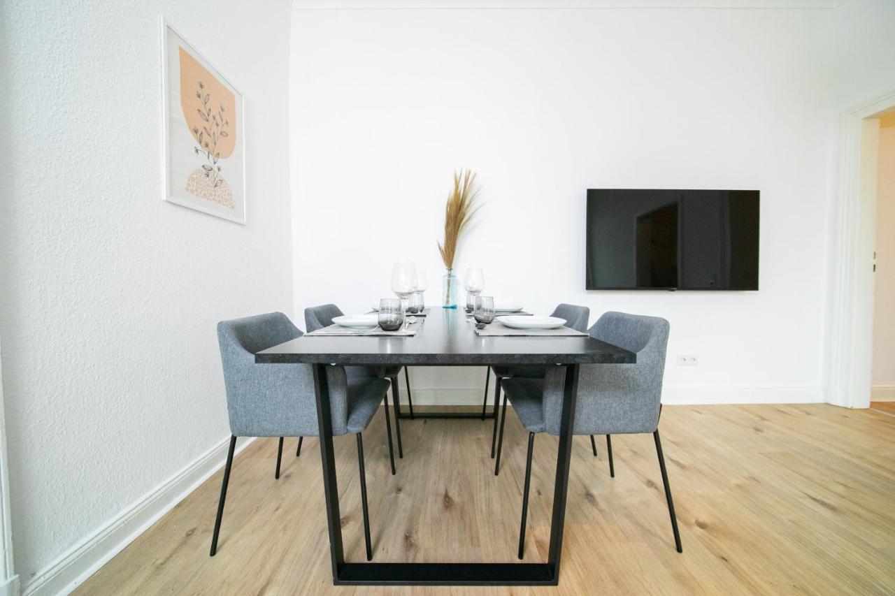 Favorite Stays - Suite And More - Kitchen 诺伊斯 外观 照片