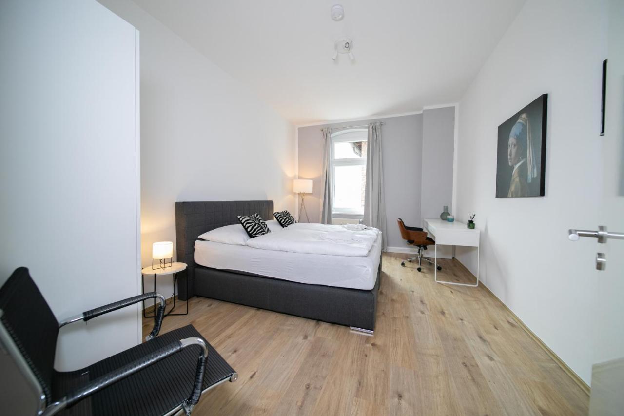 Favorite Stays - Suite And More - Kitchen 诺伊斯 外观 照片